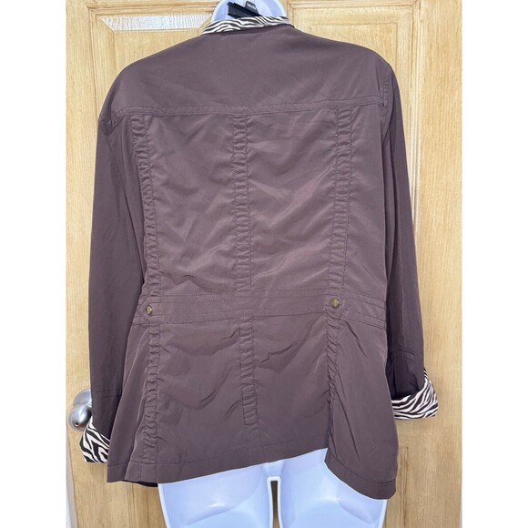 Zenergy b Chico's Jacket Women's 3 Brown Zebra Print Zip Up Roll Tab Lightweight - Picture 2 of 8
